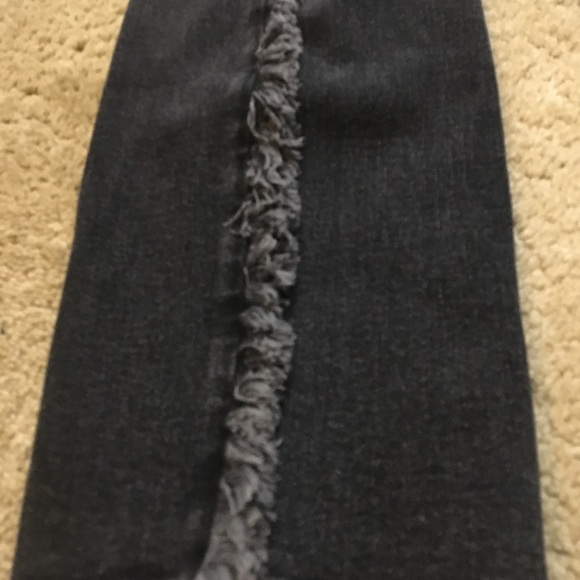 NWT Rare Good American Good Classic Fray Flex High Rise Fringe Gray Distressed 4 - Picture 12 of 14